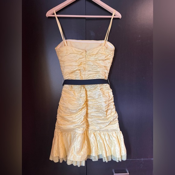 BCBG Strapless Cocktail Party Dress, size 6, yellow - Picture 4 of 6